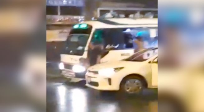 30 hinchas ecuatorianos subieron a cúster y asaltaron a pasajeros en Comas [VIDEO]