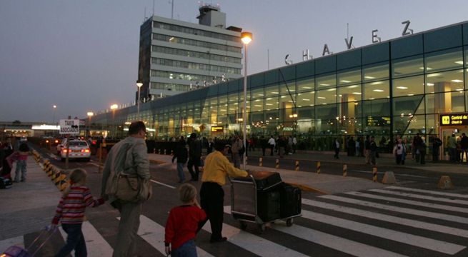 Coronavirus: turista italiano estaría aislado en Aeropuerto Jorge Chávez