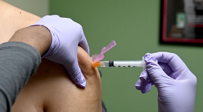 China inicia pruebas en humanos de posible vacuna contra el coronavirus