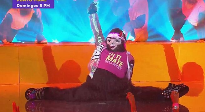 La ‘Mona’ sorprendió a todos al cantar y bailar de esta excelente forma