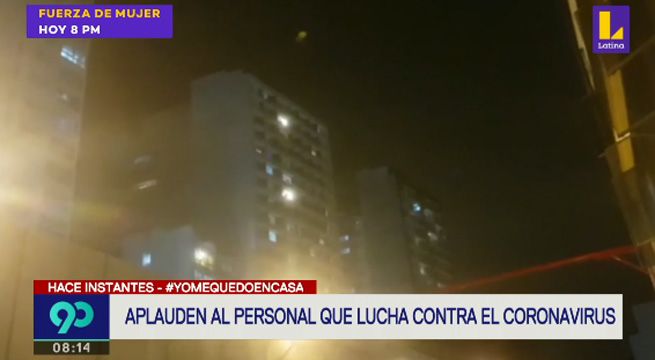 Peruanos aplauden desde sus casas como agradecimiento al personal que lucha contra el coronavirus