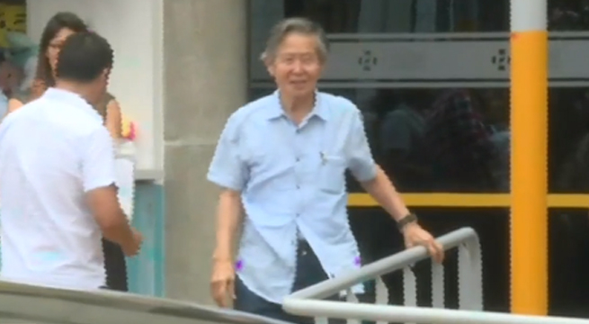 Alberto Fujimori recibe alta y pide 