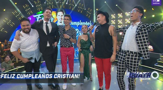 Los finalistas le cantaron 