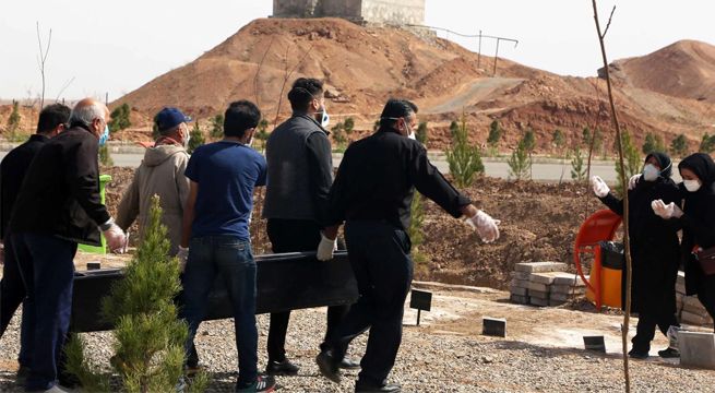 Cientos de personas mueren en Irán al tomar supuesta cura para el coronavirus