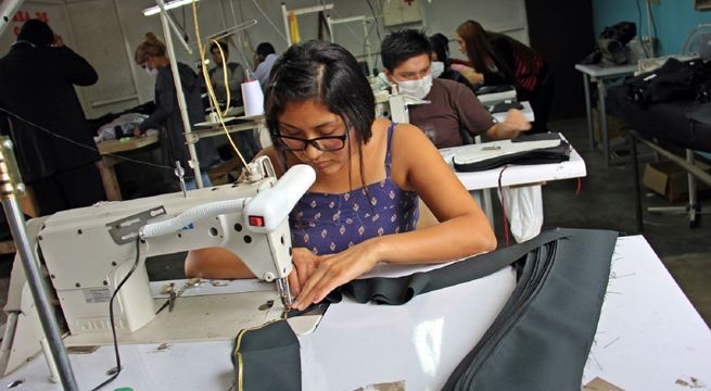 Gobierno prevé reanudar actividades económicas desde el 4 de mayo