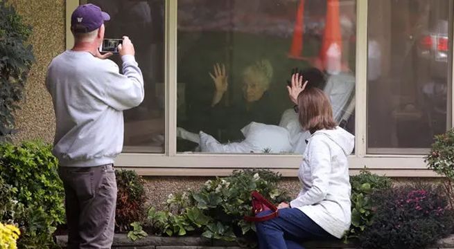 OMS asegura que casi la mitad de las muertes por coronavirus en Europa fueron en hogares de ancianos