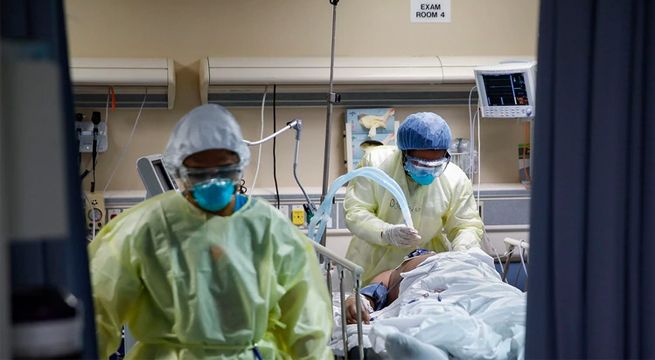 Jóvenes con casos leves de coronavirus están muriendo por infarto cerebral en Estados Unidos