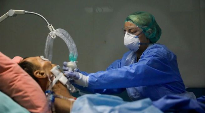 La tasa de mortalidad por coronavirus en los hombres es más del doble que en las mujeres