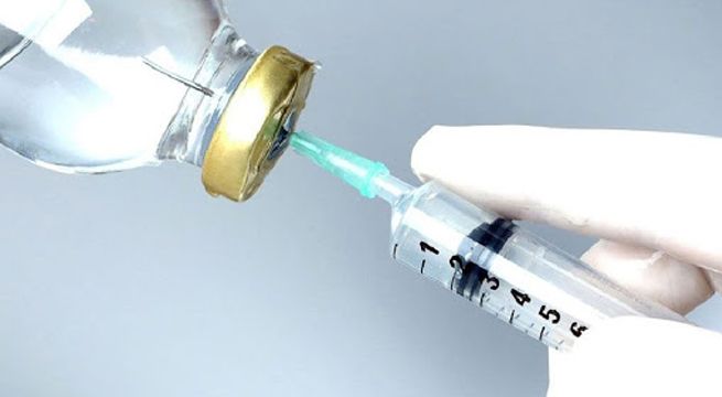 Vacuna contra el coronavirus ya es probada en humanos y podría estar lista antes de fin de año