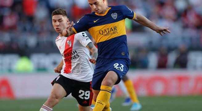 Futbolistas de Boca y River donan camisetas para confeccionar mascarillas para médicos en Argentina