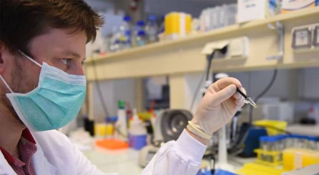 Científicos logran identificar al tipo de personas potencialmente inmunes al coronavirus