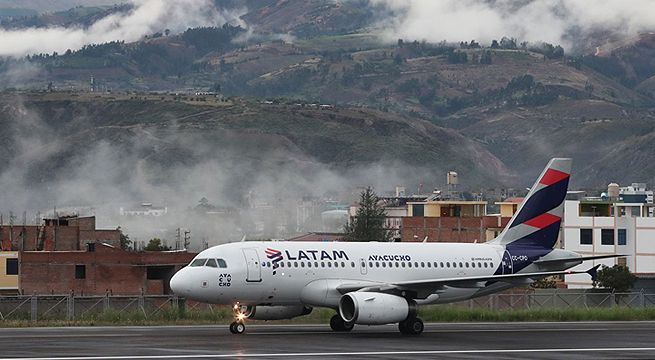 Latam anuncia reorganización por pandemia del Covid-19