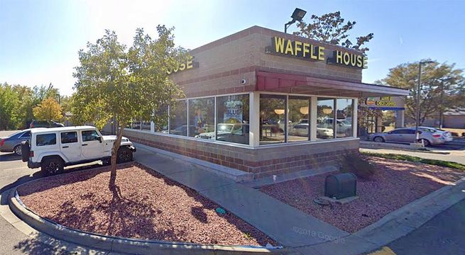 Hombre le disparó al empleado de un restaurante porque le pidió que use mascarilla