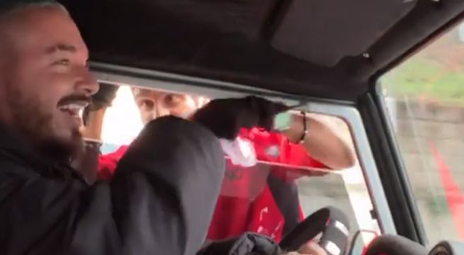 Así reaccionó J Balvin al ser confundido con Maluma por un fan