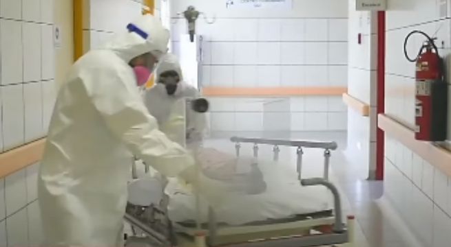 Ocho pequeños luchan contra la COVID-19 en el Hospital del Niño de San Borja