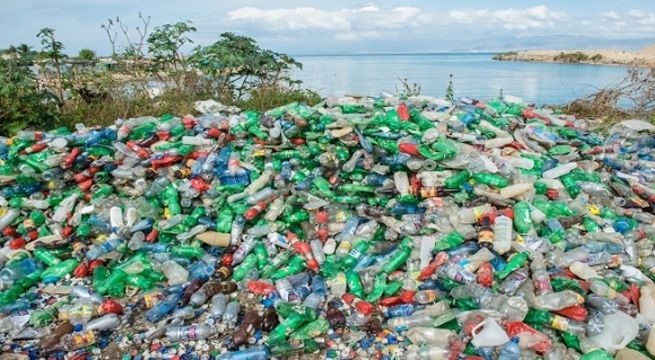 La lucha contra la avalancha de plásticos provocada por la pandemia del coronavirus [VIDEO]