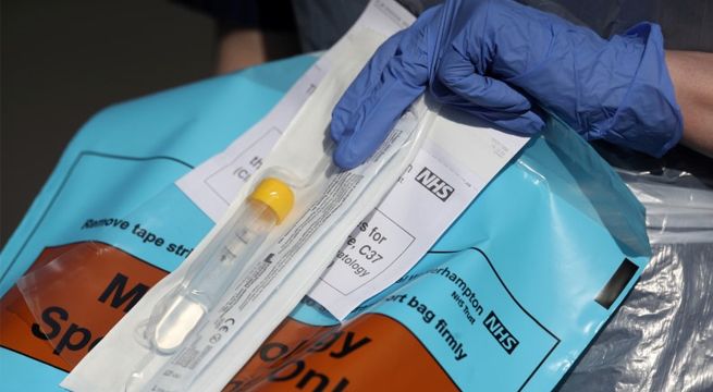 Reino Unido acusa que casi 30.000 tests de Covid-19 enviados a Estados Unidos son inválidos