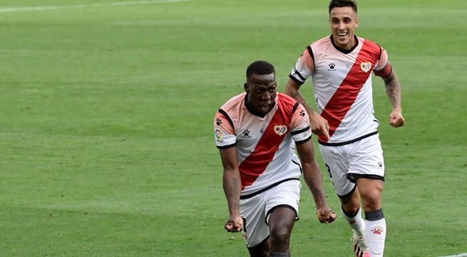 Luis Advíncula marcó en victoria del Rayo Vallecano frente al Albacete