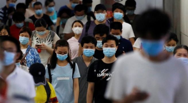 Estudio señala que las personas tienen más probabilidades de contraer el Covid-19 en casa