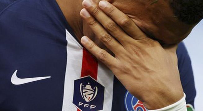 Kylian Mbappé sufre lesión de tobillo en final de la Copa de Francia tras durísima falta