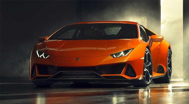Hombre recibe ayuda del gobierno por el Covid-19 y se compra un Lamborghini