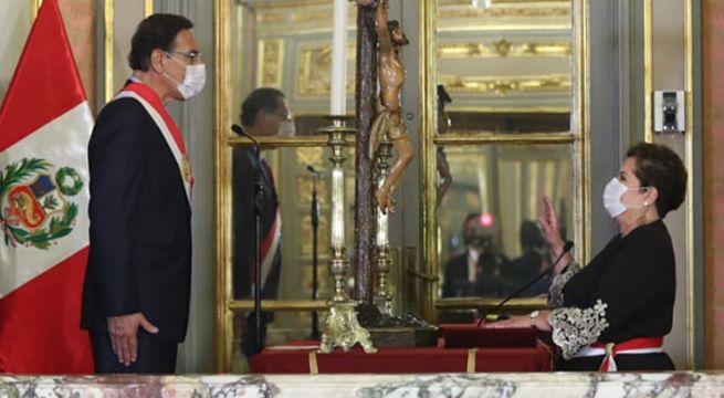 Rosario Sasieta juró como ministra de la Mujer en reemplazo de Gloria Montenegro