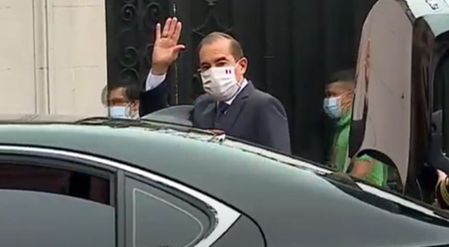 Lo que no se vio de la juramentación del gabinete de Walter Martos [VIDEO]