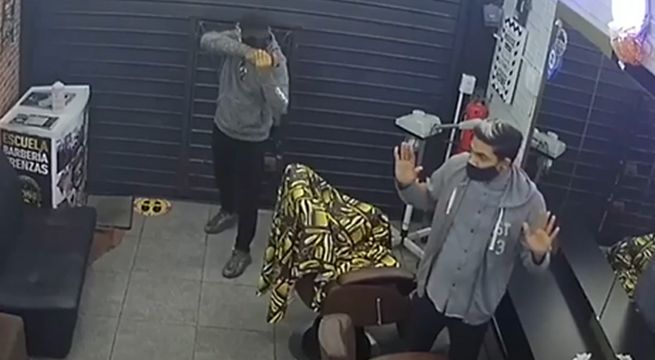 Los Olivos: ladrones asaltan barbería y se llevan 10 mil soles en máquinas