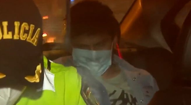 Cayó sujeto que rociaba ácido a mujeres en estaciones del Metropolitano [VIDEO]