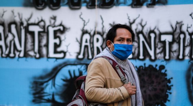 Argentina alivia restricciones por COVID-19 y permite encuentros de hasta 10 personas al aire libre