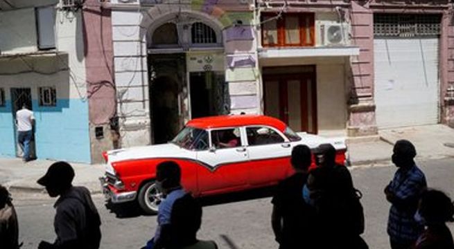 Cuba impone toque de queda y fuertes restricciones para frenar el COVID-19