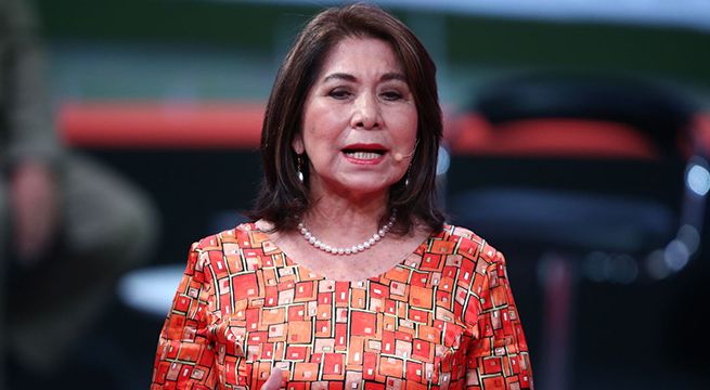 Martha Chávez retiro sus expresiones racistas contra Vicente Zeballos