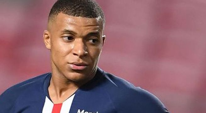 Kylian Mbappé dio positivo por Covid-19