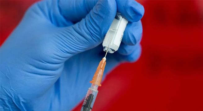 Rusia completa la fase II de pruebas de otra potencial vacuna contra el Covid-19