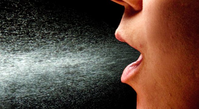 Hablar en voz baja puede reducir el riesgo de contagio del coronavirus