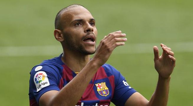 Federación Española de Fútbol prohíbe los fichajes fuera del periodo de traspasos