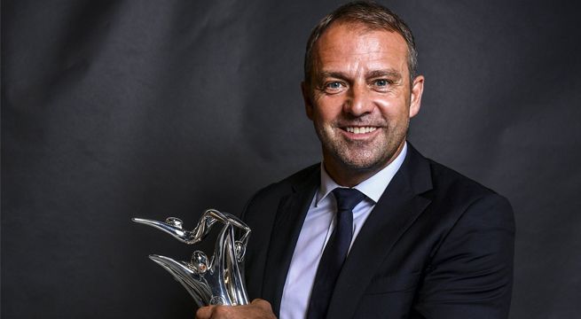 Hansi Flick es premiado como el Mejor Entrenador de Europa