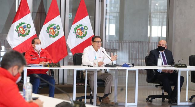 Vizcarra ofreció conferencia junto al Consejo de Ministros en el Museo Nacional del Perú