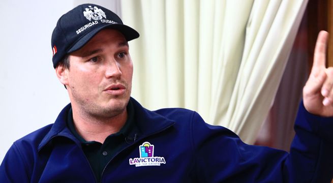 George Forsyth presentó su renuncia a la alcaldía distrital de La Victoria