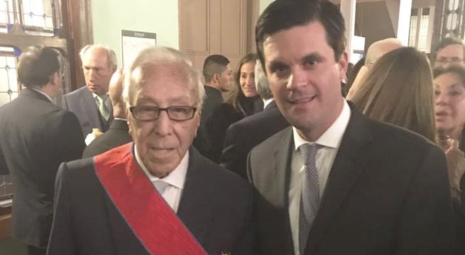Nieto de Luis Bedoya Reyes pidió licencia al PPC tras alianza con APP