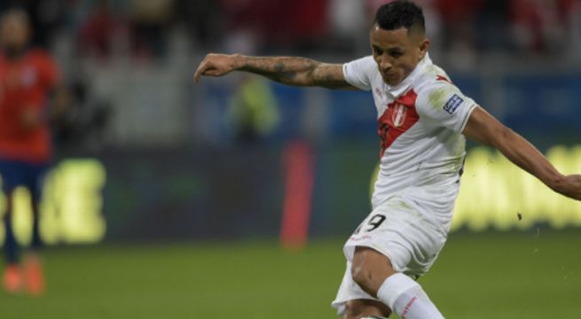 Yotún sobre Lapadula: 