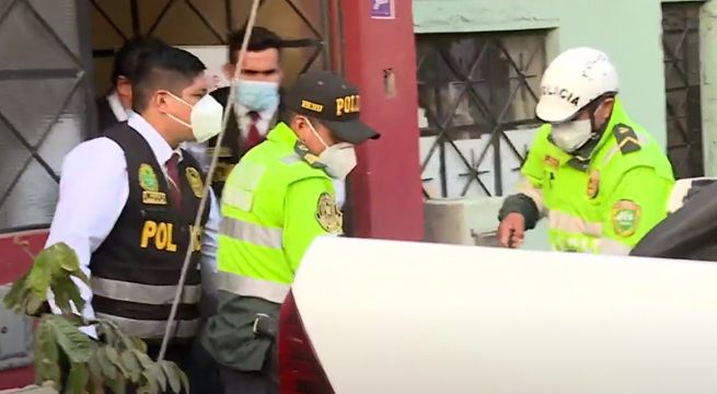 Hombre es asesinado mientras almorzaba en restaurante de Los Olivos