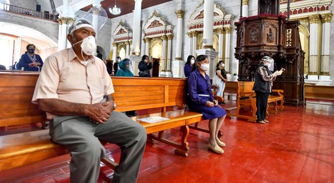 Iglesias podrán celebrar misas desde el 15 de noviembre