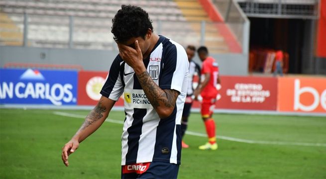 Alianza Lima les pidió perdón a sus hinchas tras perder la categoría