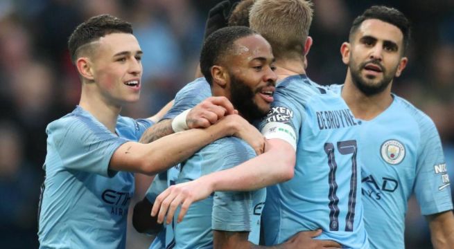 Manchester City propaga el espíritu navideño con donaciones y regalos