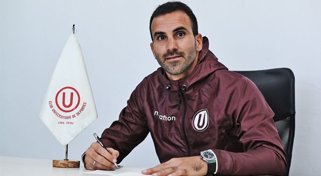 Universitario de Deportes anuncia la renovación de José Carvallo
