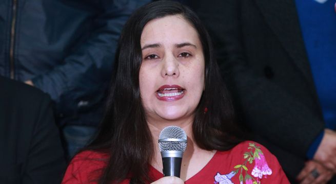 Verónika Mendoza defendió creación del Ministerio de Ciencia y Tecnología