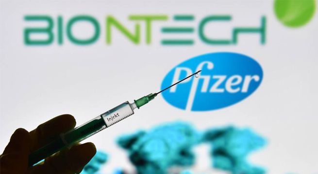 Vacuna de Pfizer parece efectiva contra una las variantes del coronavirus