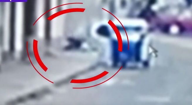 Comas: mujer defiende a su hija de asalto y es arrastrada por ladrones