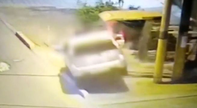 Hombre queda grave tras ser atropellado frente a su casa en Ate